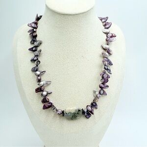 Vintage Beautiful Keshi Freshwater Pearl with Gem Stone Padent